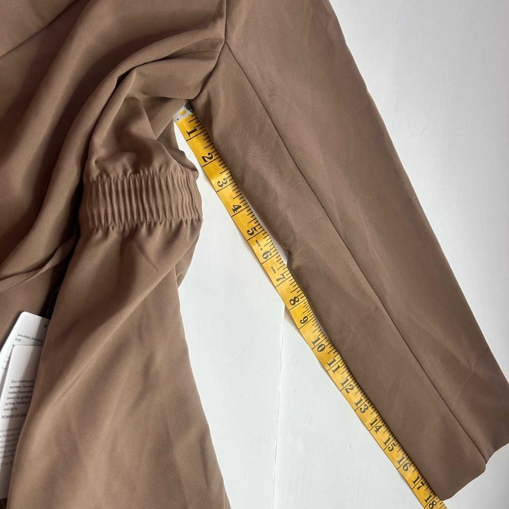 Athleta NWT Primatwill Rustic Biege Women's Blazer sz 14 office business casual - Picture 15 of 15